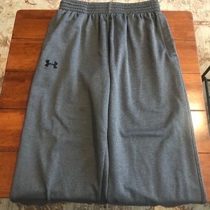 EUC - Under Armour Men’s Fleece Pants - Size Large